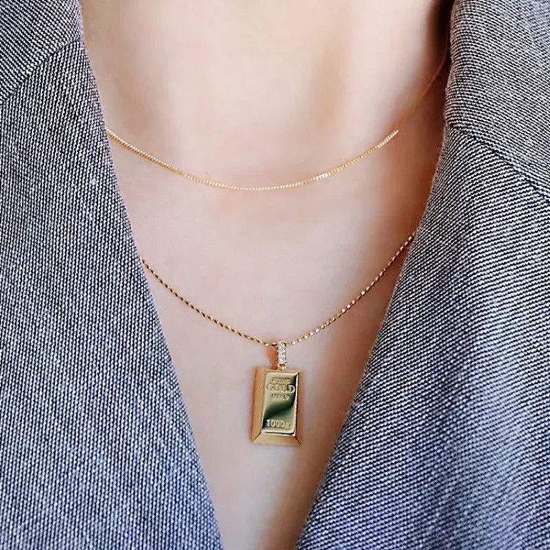 Luxury Gold Bar Pendant Necklace for Women